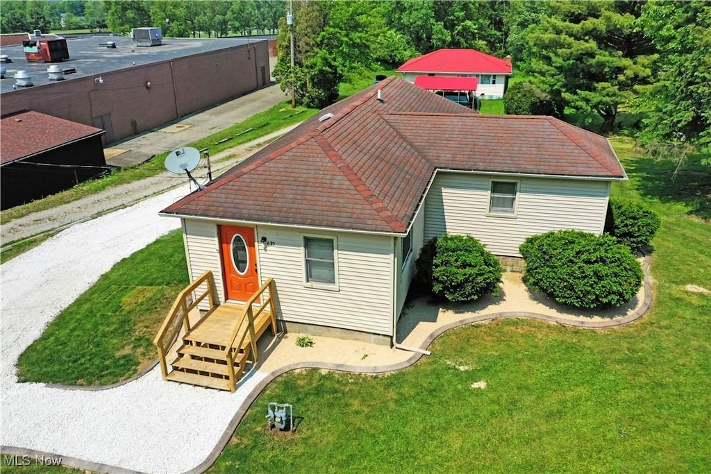 625 Bedford Rd SE, Brookfield, OH 44403 - photo 1