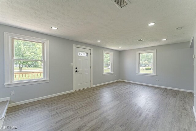 1138 E 331st St, Eastlake, OH 44095 - photo 4