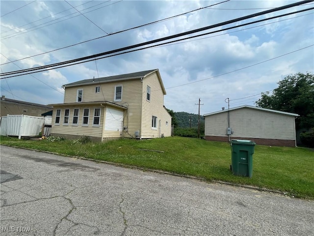 1400 Center St, Wellsville, OH 43968 - view of home's exterior with a yard