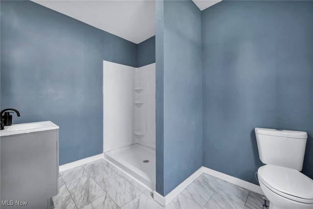 225 E Bergey St, Wadsworth, OH 44281 - full bath with marble look tiles, a shower, and vanity