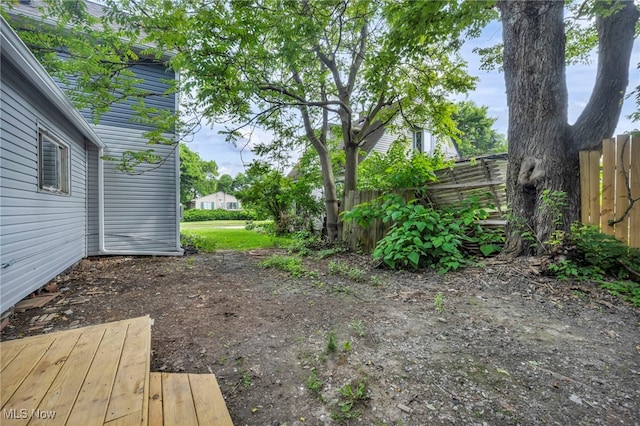 225 E Bergey St, Wadsworth, OH 44281 - view of yard
