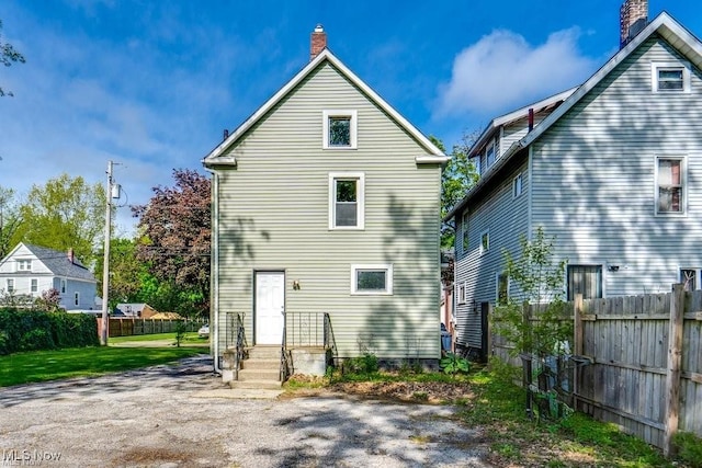 767 Chalker St, Akron, OH 44310 - photo 4