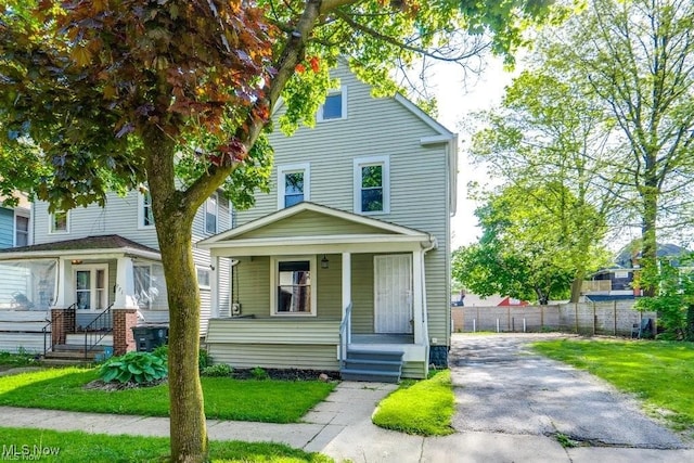 767 Chalker St, Akron, OH 44310 - photo 2