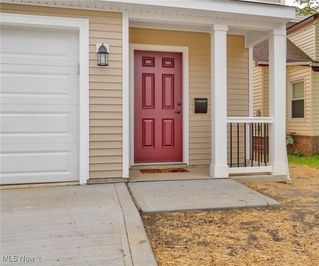 1255 E 351st St, Eastlake, OH 44095 - entrance to property with covered porch