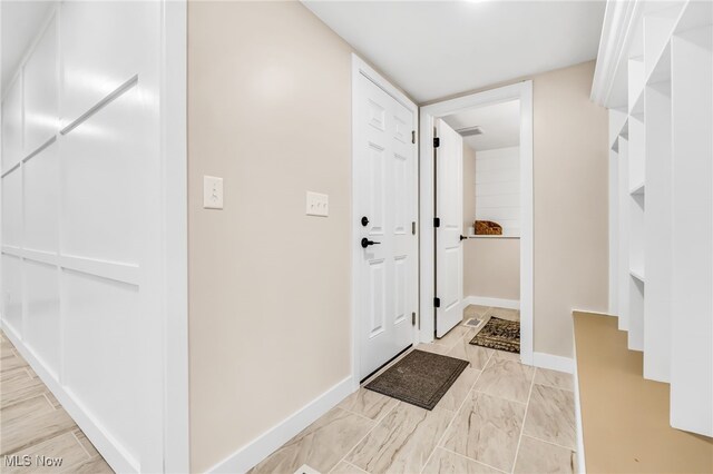 1255 E 351st St, Eastlake, OH 44095 - entrance foyer with baseboards