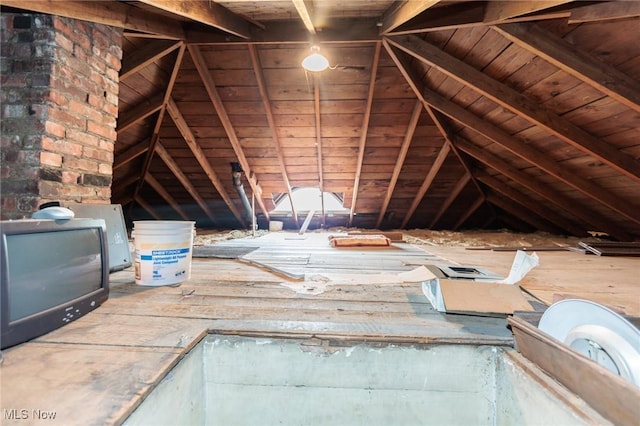 1222 W 6th St, Lorain, OH 44052 - view of attic
