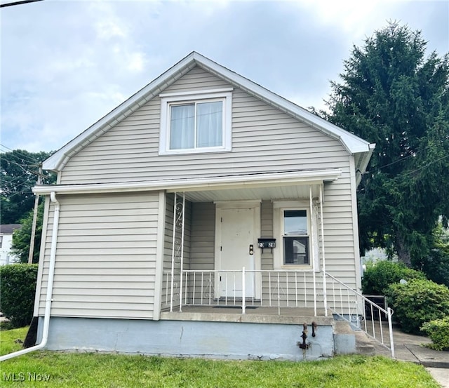 2328 Commerce St, Wellsburg, WV 26070 - photo 1