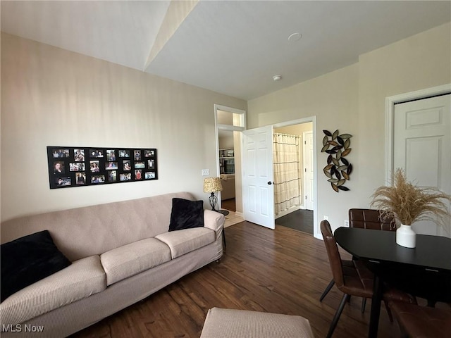 5645 Clingan Rd Unit 2D, Struthers, OH 44471 - living room featuring wood finished floors