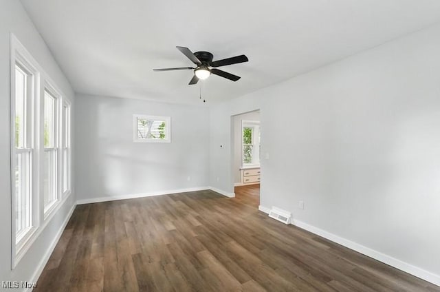 342 E Archwood Ave, Akron, OH 44301 - photo 8