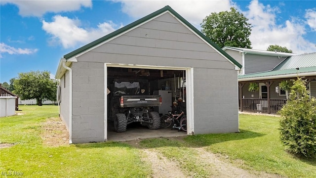 33992 Brwnsvl Co Line Rd, New Matamoras, OH 45767 - view of detached garage