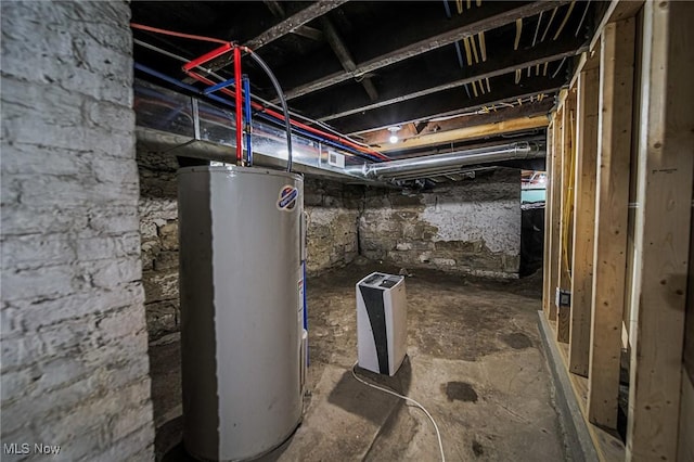 433 N Buckeye, Wooster, OH 44691 - unfinished below grade area with water heater