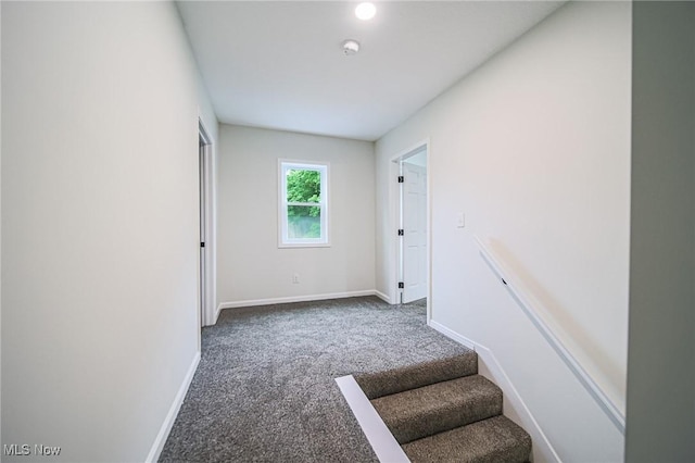 433 N Buckeye, Wooster, OH 44691 - unfurnished room with carpet flooring, baseboards, and a smoke detector