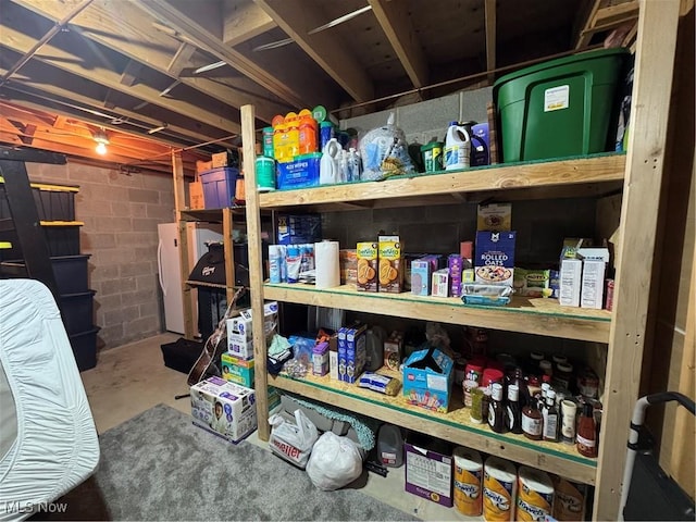 1470 Butterfield Cir, Niles, OH 44446 - view of storage