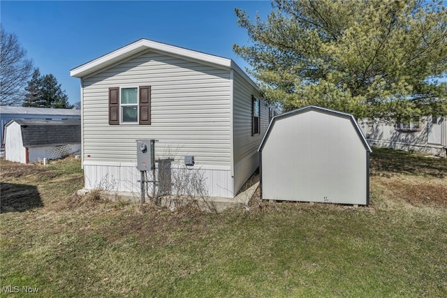 151 Virginia Ave, Elyria, OH 44035 - photo 24