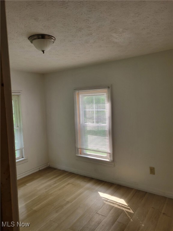 6579 Henderson St, Ravenna, OH 44266 - photo 11