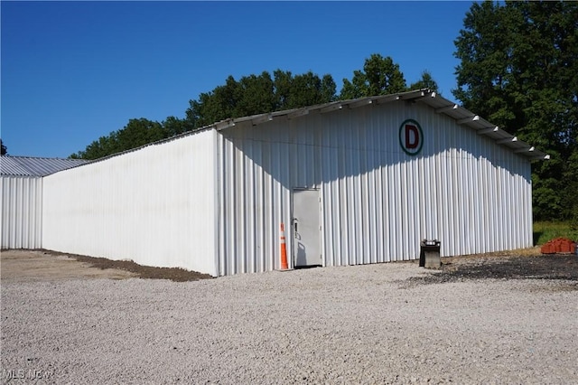 6019 New London Rd, Ashtabula, OH 44004 - view of pole building