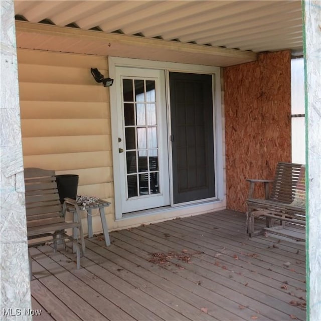 576 12th St NW, Carrollton, OH 44615 - view of wooden deck