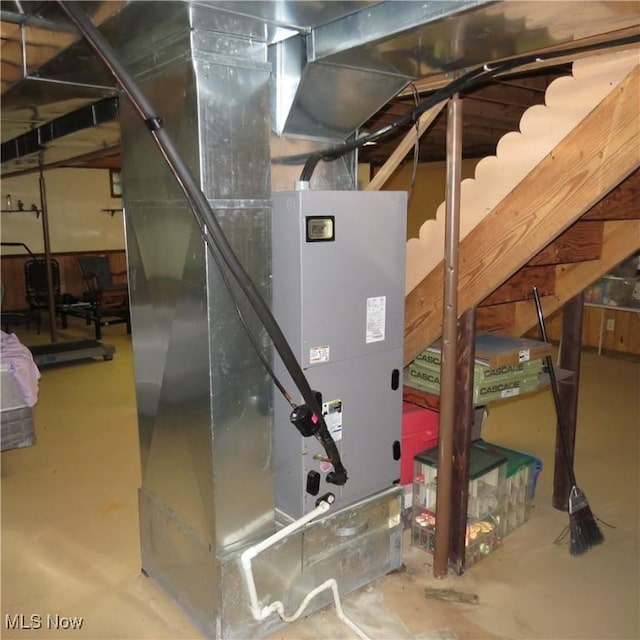 576 12th St NW, Carrollton, OH 44615 - view of utilities