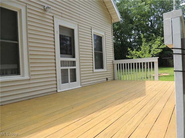 2242 Coffeen St, Kent, OH 44240 - view of deck