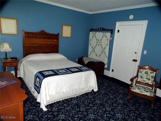 518 Hill St, Coshocton, OH 43812 - bedroom featuring crown molding and carpet flooring