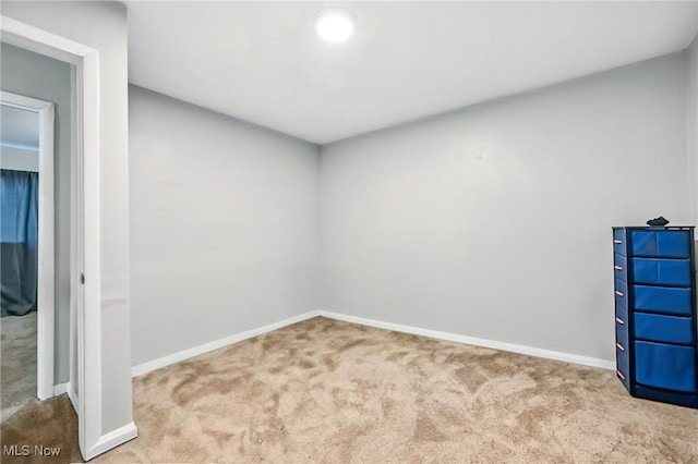 4438-4440 Washington Square Dr, Austintown, OH 44515 - carpeted spare room with baseboards