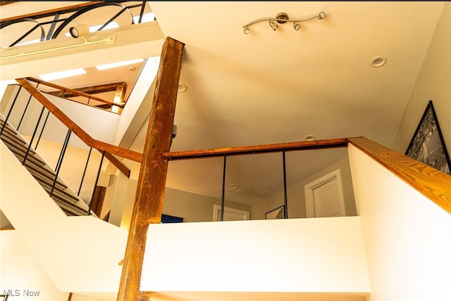 2337 W 11th St Unit 6, Cleveland, OH 44113 - view of staircase