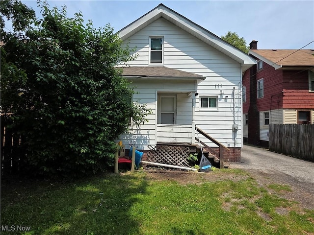 3270 Berkshire Rd, Cleveland Heights, OH 44118 - photo 3