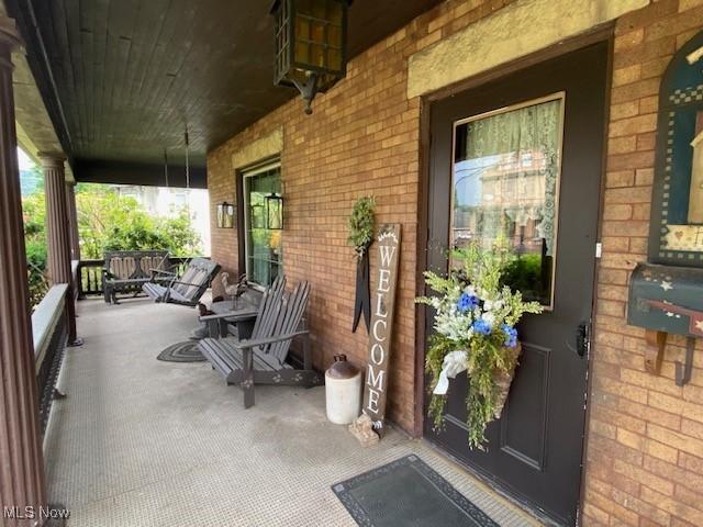 705 Main St, Toronto, OH 43964 - view of porch