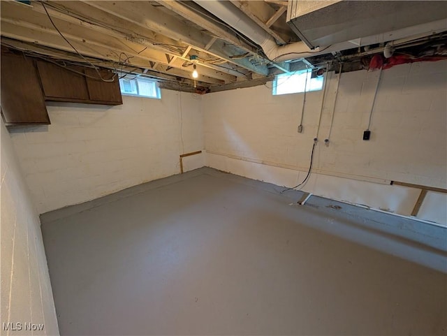 727 N Firestone Blvd, Akron, OH 44306 - view of basement