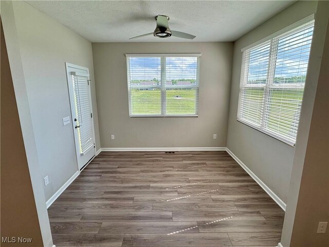 23755 Rebecca Ln, Columbia Station, OH 44028 - photo 8