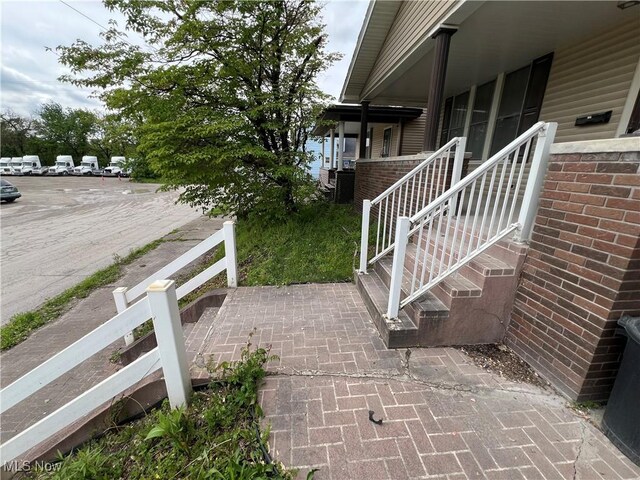 725 S 4th St, Martins Ferry, OH 43935 - photo 3