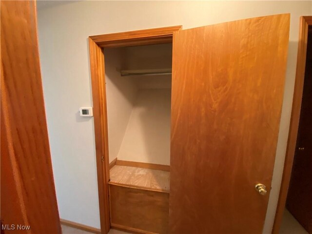 6234 W 54th St, Parma, OH 44129 - view of closet
