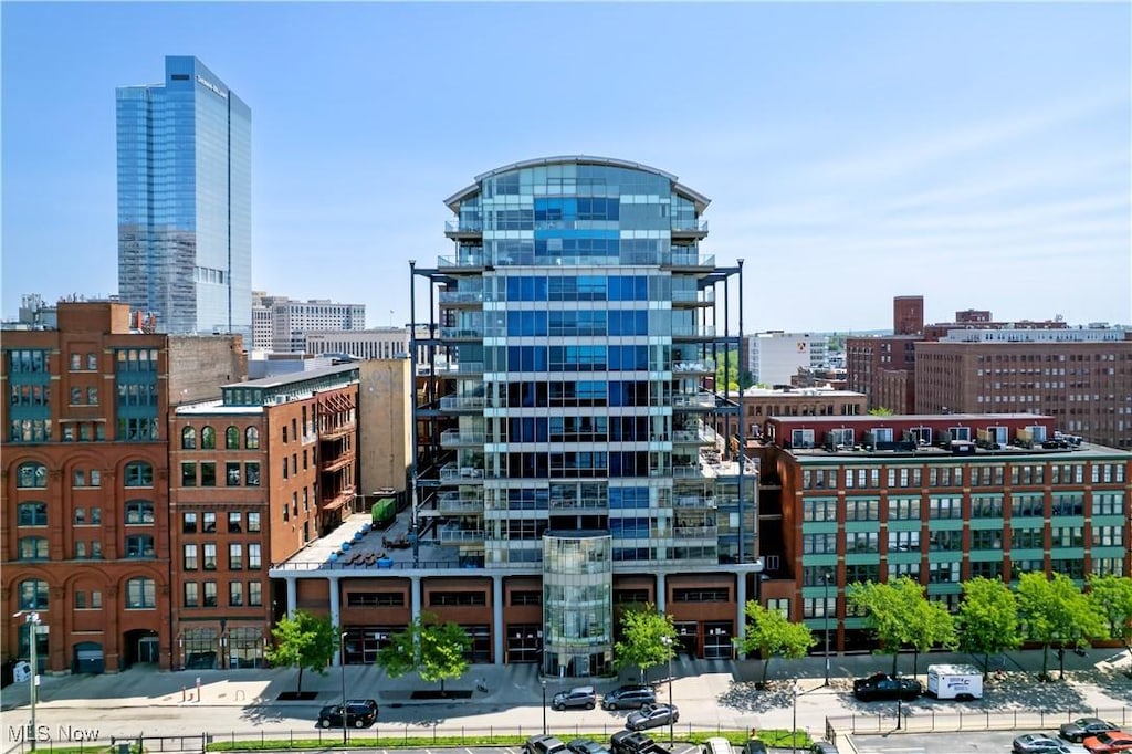 701 W Lakeside Ave Unit 1001, Cleveland, OH 44113 - photo 1