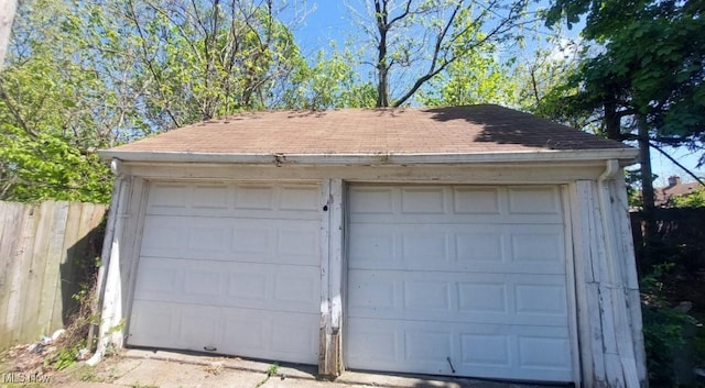 3437 E 103rd St, Cleveland, OH 44104 - view of detached garage