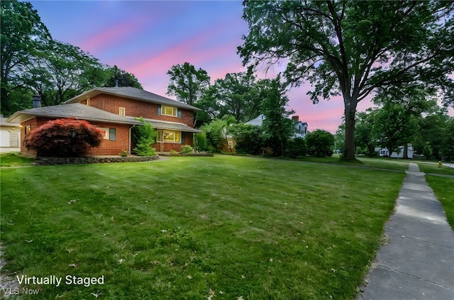713 Highland Ave, Wadsworth, OH 44281 - view of grassy yard