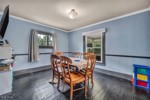 158 Humbolt Ave, Wadsworth, OH 44281 - dining room featuring crown molding and wood-type flooring