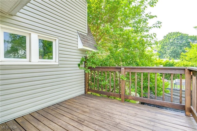 1260 Beardsley St, Akron, OH 44301 - view of deck