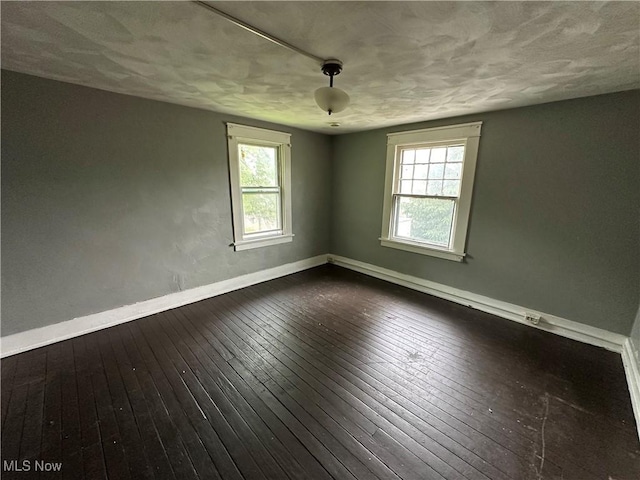 246 Lowell Ave NE, Warren, OH 44483 - photo 11