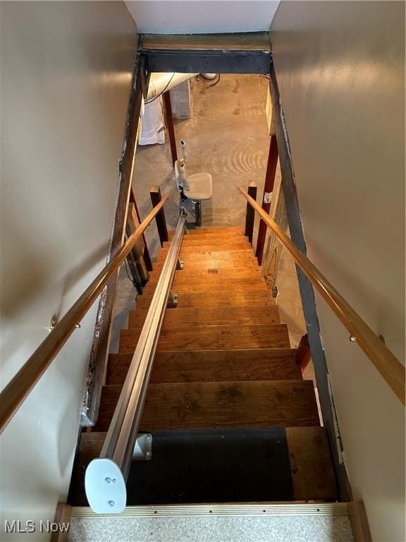 8973 Matty Rd, West Salem, OH 44287 - view of stairway