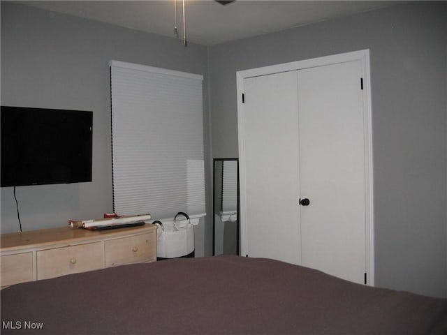 4106 Colony Rd, South Euclid, OH 44121 - bedroom with a closet