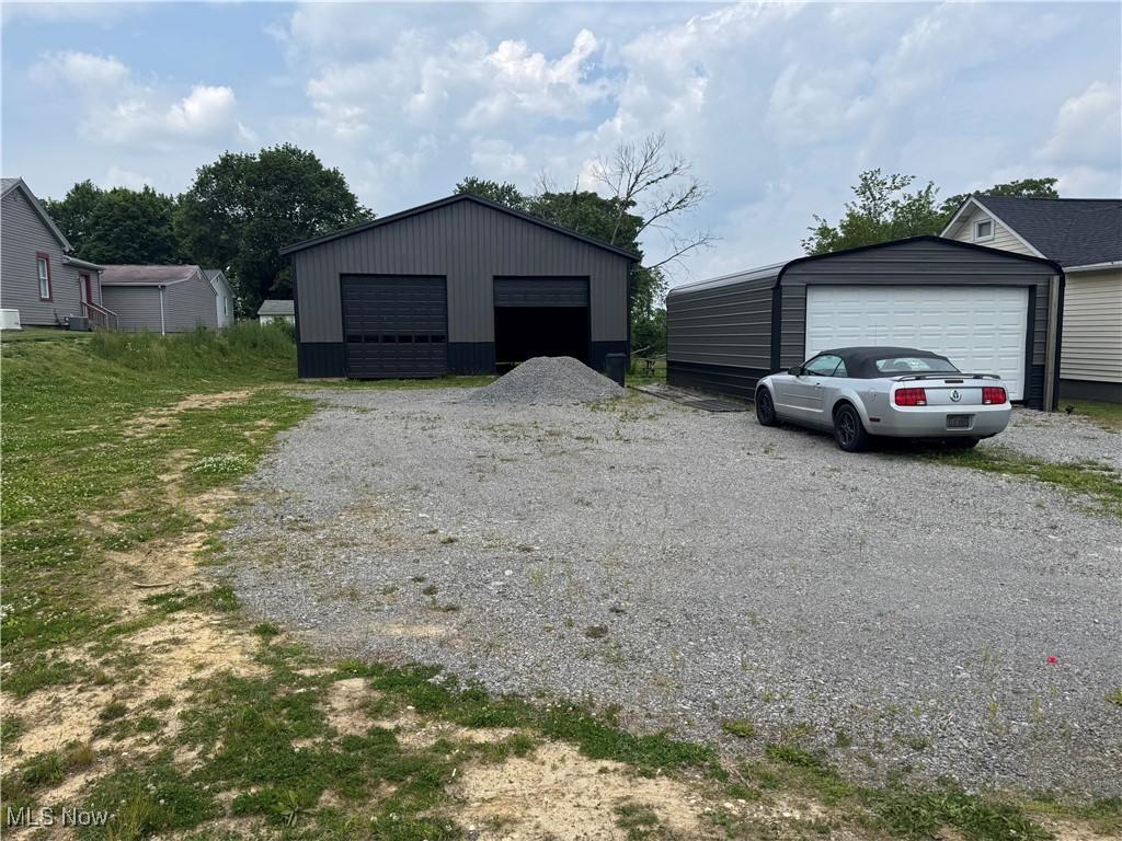 1911 Lisbon, East Liverpool, OH 43920 - photo 1