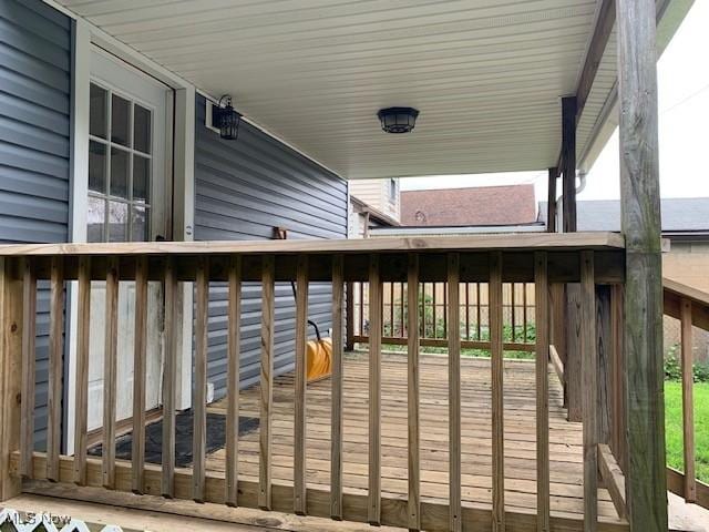 1209 N 4th St, Toronto, OH 43964 - view of wooden terrace