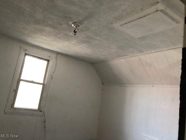11624 Miles Ave, Cleveland, OH 44105 - photo 34