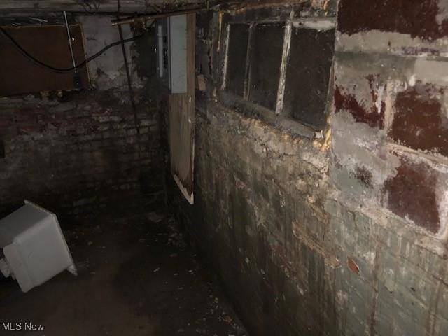 11624 Miles Ave, Cleveland, OH 44105 - photo 43