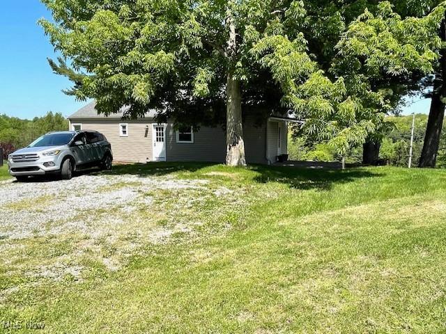 48555 Calcutta Smithferry Rd, East Liverpool, OH 43920 - view of green lawn