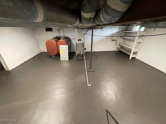48555 Calcutta Smithferry Rd, East Liverpool, OH 43920 - unfinished below grade area featuring heating fuel