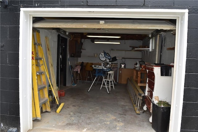 1408 N 9th St, Martins Ferry, OH 43935 - view of garage