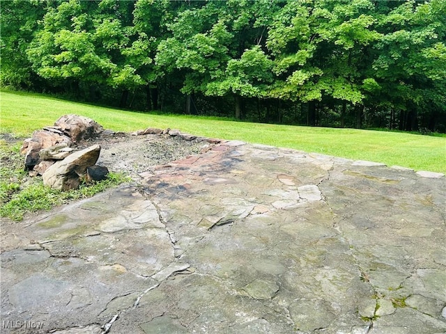 2815 Race Track Rd, New Cumberland, WV 26047 - view of patio / terrace