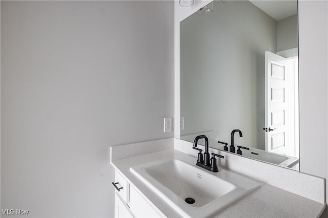 3730 Overlook Ct, Akron, OH 44333 - bathroom with vanity