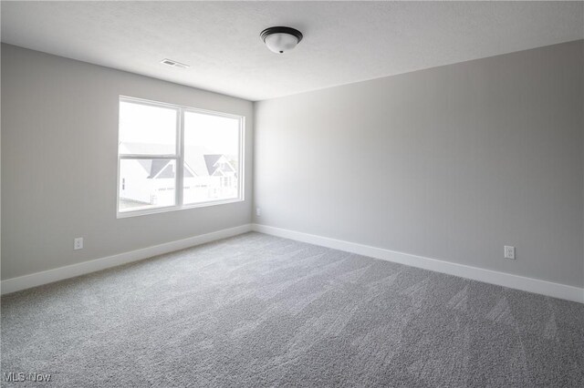 3730 Overlook Ct, Akron, OH 44333 - carpeted empty room with baseboards